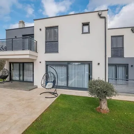 Luxury Holiday Villa Sumeja, Kruncici Istra Exterior photo