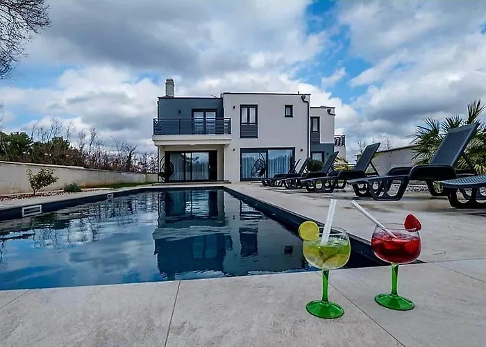 Luxury Holiday Villa Sumeja, Kruncici Istra