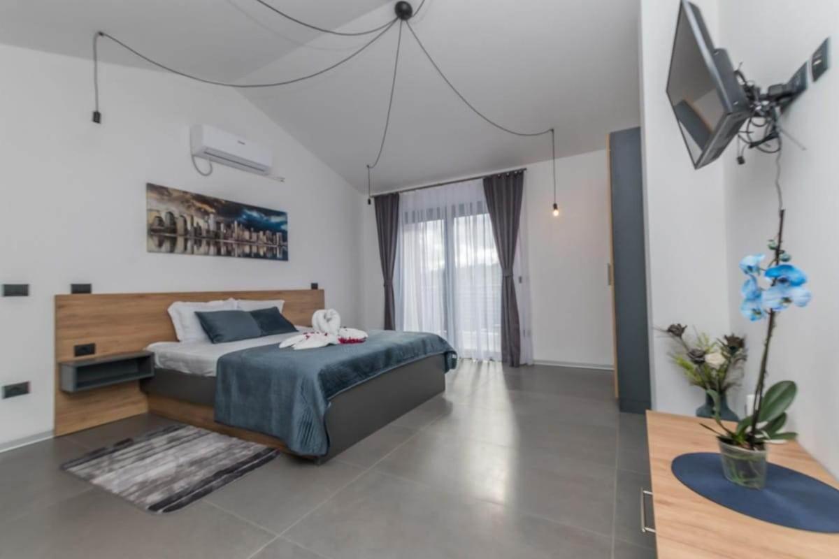 Luxury Sumeja, Istra Villa Kruncici